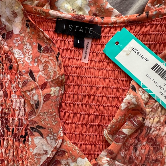 Dress - Picture 3 of 5